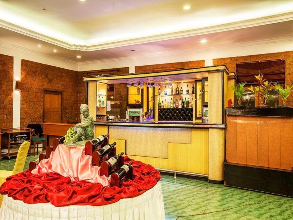 Aye Thar Yar Golf Resort Taunggyi Exterior foto